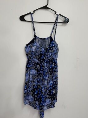 Blue an black paisley no boundaries western paisley country cowgirl printed tank